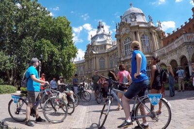 Budapest Highlights Bike Tour with a local guide - Meeting up at Rumbach Sebestyén u. 10 (and getting rolling fast)