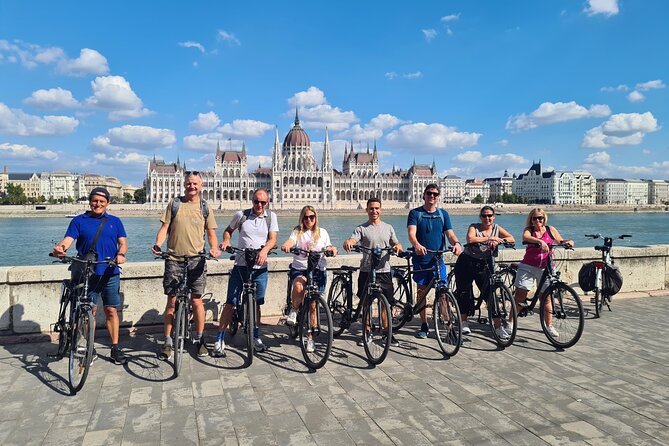 Budapest Highlights Bike Tour with a local guide - Who this tour is best for (and who should skip it)