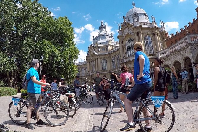 Budapest Highlights Bike Tour with a local guide - Meeting up at Rumbach Sebestyén u. 10 (and getting rolling fast)