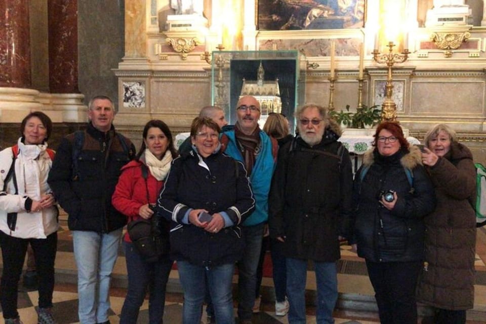 Budapest : Highlights & Hidden Gems Walking Tour - St. Stephen’s Basilica to Fisherman’s Bastion: symbols, viewpoints, and what to do with them