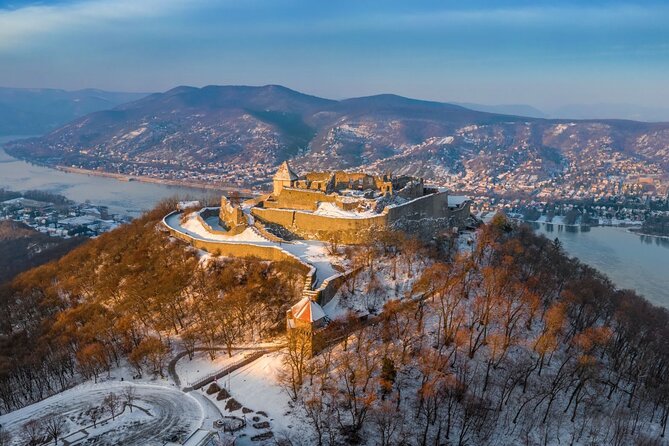Budapest Hike to Visegrád Castle w or wo Sauna/Danube beach - The Main Hike: Climb About 3.5 km and Earn the Castle Views