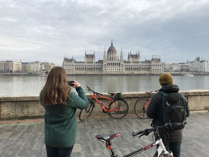 Budapest: Historic Downtown Bicycle Ride with Scenic Views - Key things I’d pin to the top