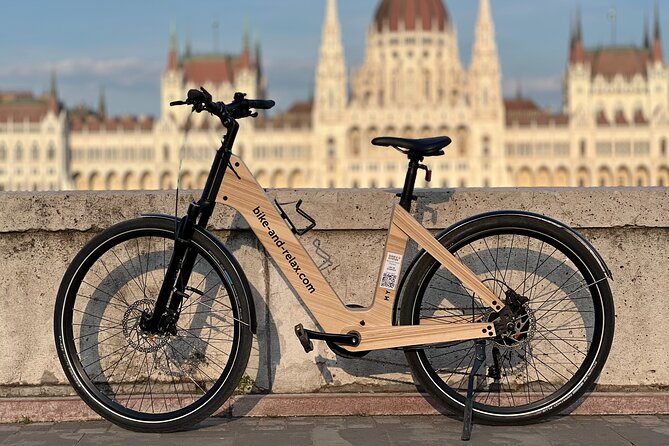 Budapest: Historic Downtown ride on E-Bicycles Buda & Pest - Key things to know before you ride