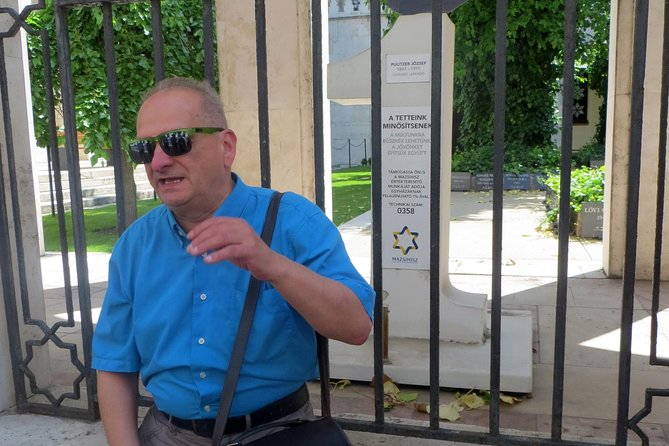 Budapest Jewish Heritage: Synagogues, Shoes, Secrets & Flódni - Rumbach Street Synagogue: Otto Wagner’s secession-era “moderate Conservative” style