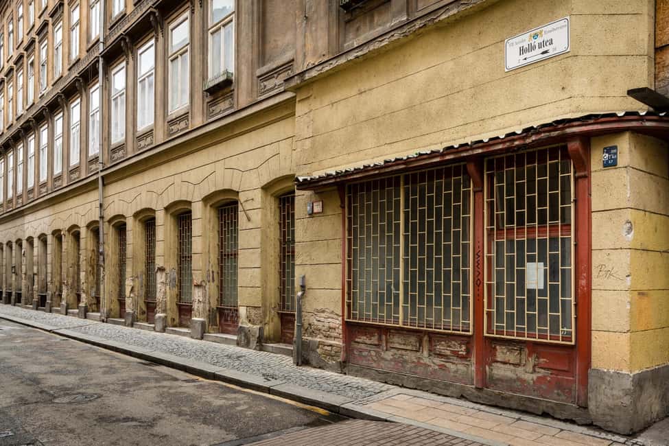 Budapest Old Jewish Quarter History Private Walking Tour - Key highlights worth knowing