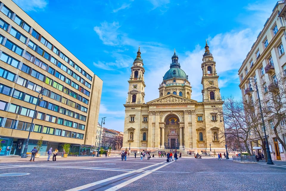 Budapest Old Town and Top Attractions Private Walking Tour - Your 2-hour walking route: what you’ll see and how it hangs together