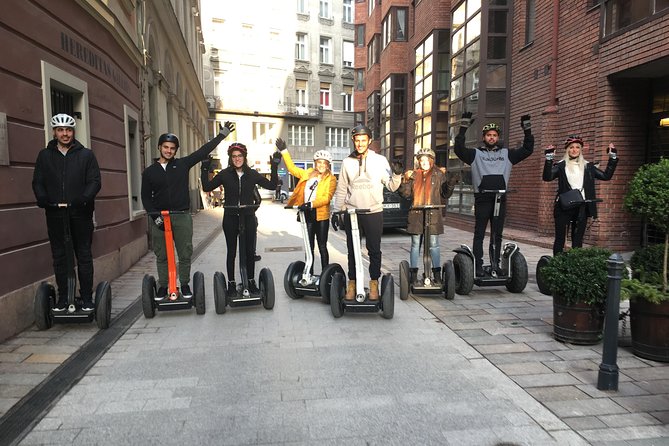 Buda+Pest Panoramic views & Iconic Landmarks City Segway Tours - Entering Zoltán u. 11: How the Segway lesson sets you up