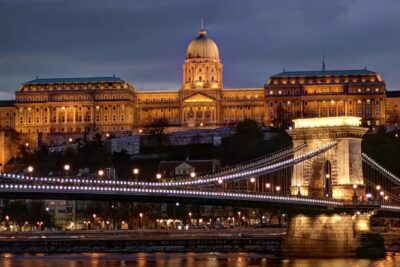 Budapest Parliament Audio Guide Tour with Danube Cruise - The Danube at Night: Dock 7 cruise with included drinks and 30-language audio