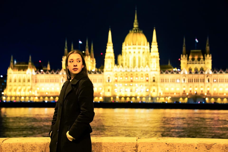 Budapest: Photo Session with Professional Local Photographer - Key things that make this Budapest photo session work