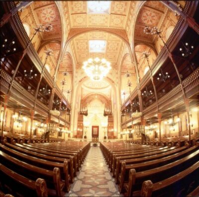 Budapest Private 3-Hour Jewish Heritage Tour - Dohány Street Synagogue interior: the headline stop