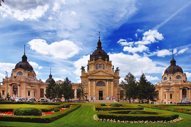 Budapest: Private 4-Hour Walking Tour with a Local - Stops that make Budapest feel like a whole city, not separate postcards