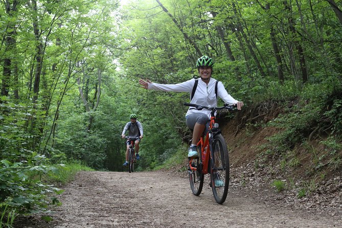 Budapest: Private Adventure Sightseeing Bicycle Tour - Stop-by-stop: what each part of the ride is really for