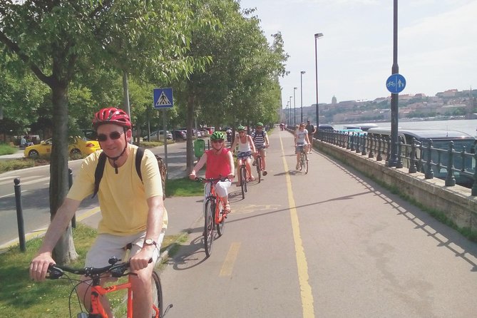Budapest: Private Adventure Sightseeing Bicycle Tour - Elizabeth Lookout and the Castle Hill descent: where speed meets big views
