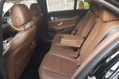 Budapest Private Airport Transfer in a Luxury Car - Meet-and-greet at BUD: finding your driver without stress