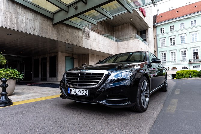 Budapest Private Airport Transfer in a Luxury Car - Timing and 24/7 service: good for real flight schedules