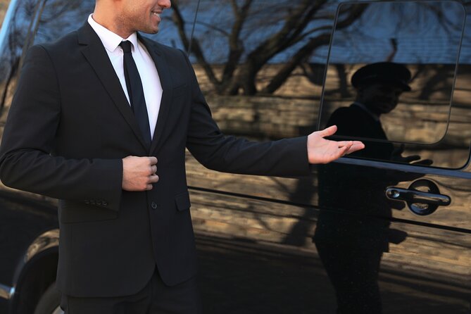 Budapest Private Airport Transfer in a Luxury Minivan - Time estimates, traffic, and what to plan for