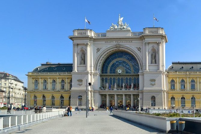 Budapest Private Arrival Transfer: Railway station to hotels - What you get in the car (and why comfort matters)