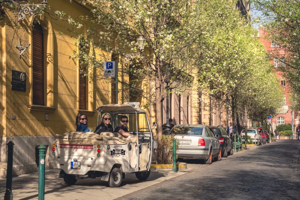 Budapest: Private City Tuk-Tuk Tour & Boat Cruise - Price and value: why $159 can make sense here