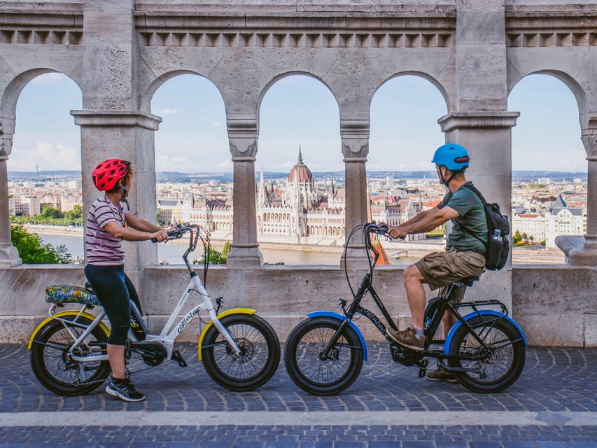 Budapest: Private Customizable Tour in French - Quick subway hops: moving efficiently without losing the human scale