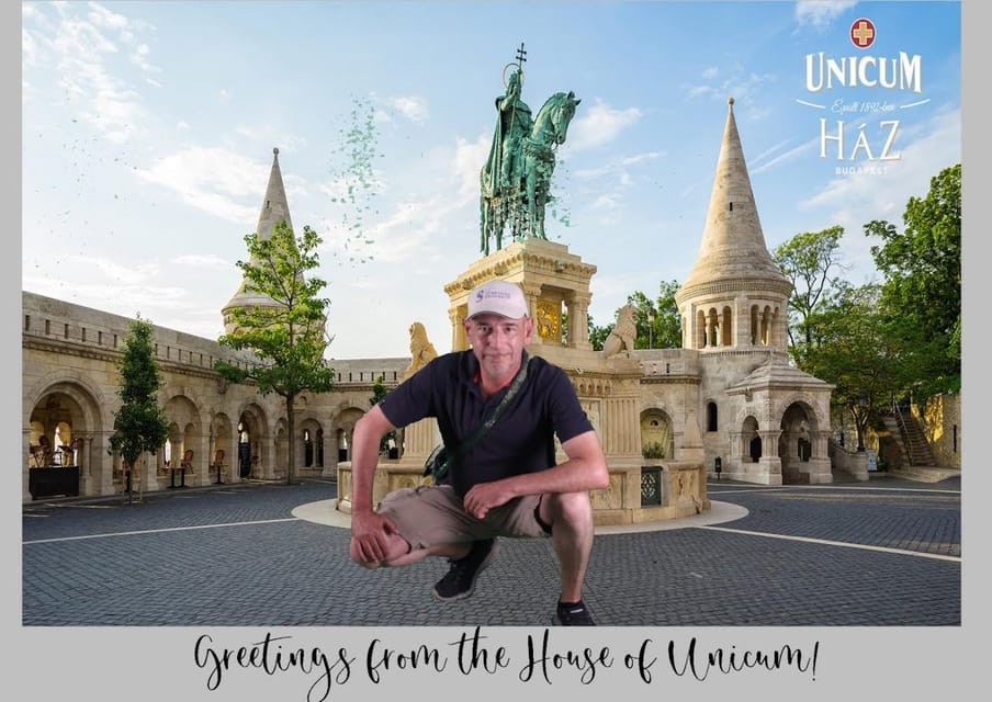 Budapest: Private Customizable Tour in French - Jewish Quarter street life: murals, synagogue area, and ruin-bar vibes