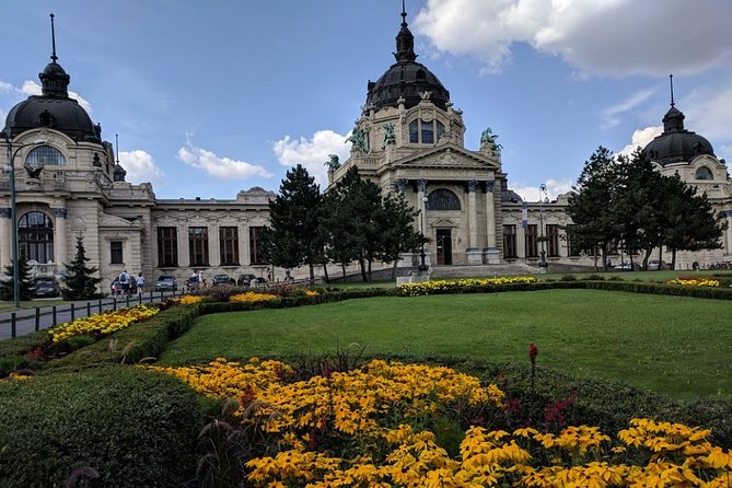 Budapest Private Full Day City Sightseeing Tour Walking or by Car - Central Market Hall: Where to Find Real Budapest Snacks