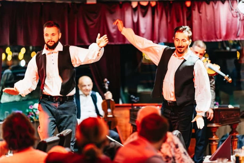 Budapest: Prosecco Dinner Cruise with Live Music - Service That Shapes the Night: Staff, Timing, and Small Fixes