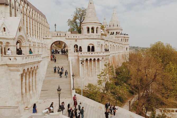 Budapest Scavenger Hunt and Highlights Self Guided Audio Tour - Stop-by-stop: what to expect at each landmark