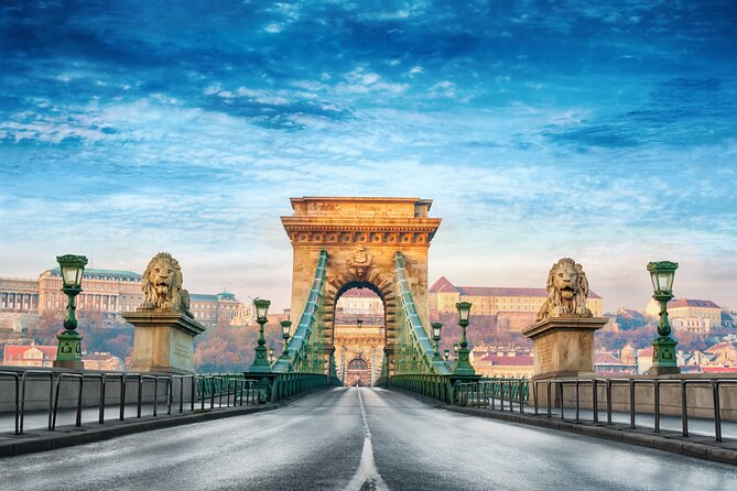 Budapest Scavenger Hunt and Highlights Self Guided Audio Tour - Freedom to change order and walk at your pace