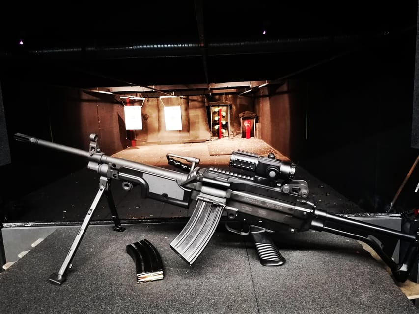 Budapest: Shooting Experience for Couples, The Perfect Date - Key points I’d plan around