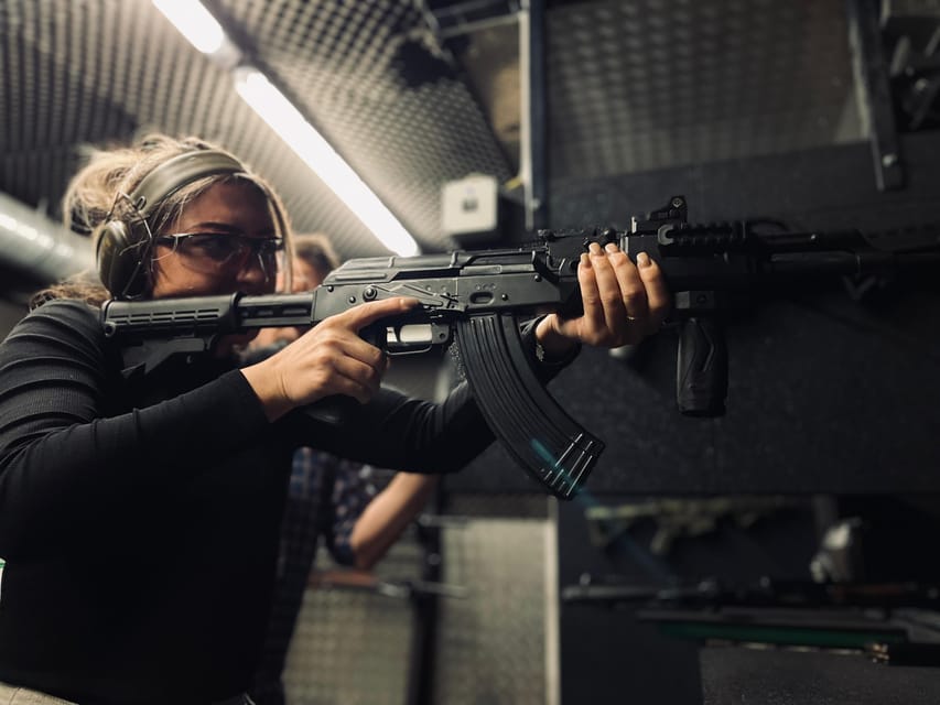 Budapest: Shooting Experience for Couples, The Perfect Date - Who This Date Works Best For