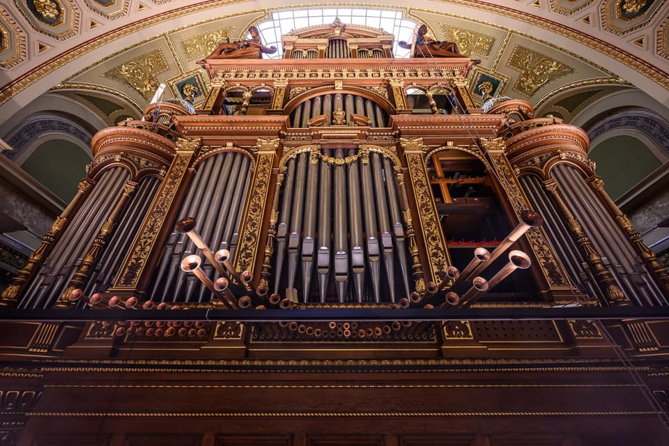 Budapest: St.Stephen's Basilica Grand Organ Concert Tickets - Learning the Grand Organ: Console, structure, and how to listen better