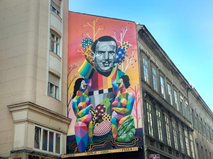 Budapest: Street Art Tour - The walking rhythm: 3 hours that move, but don’t rush