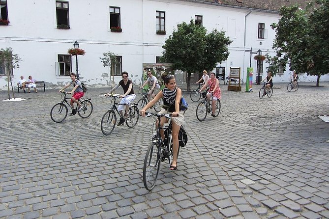 Budapest to Szentendre bike & boat tour - Római Bank and Romai Bank drink break: the Danube mood begins