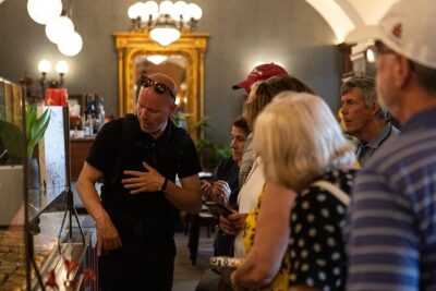 Budapest Urban Treats - Cake and Coffee House Tour - The 2.5-Hour Dessert Walk: Pacing and What to Expect