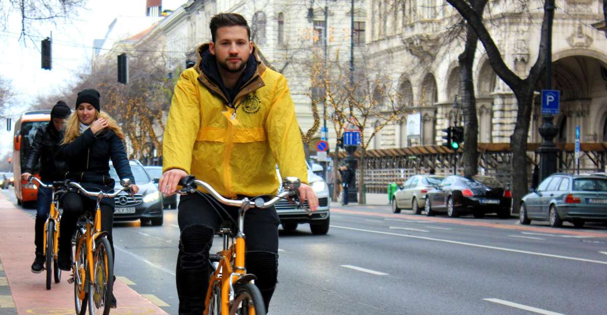 Budapest ❤️Winter Bike Tour with Coffee Stop❤️ - Quick Hit Key Points