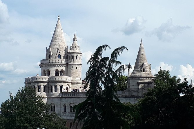 Castle district walk with legends - National Széchenyi Library: royal-palace exteriors and hidden ruins