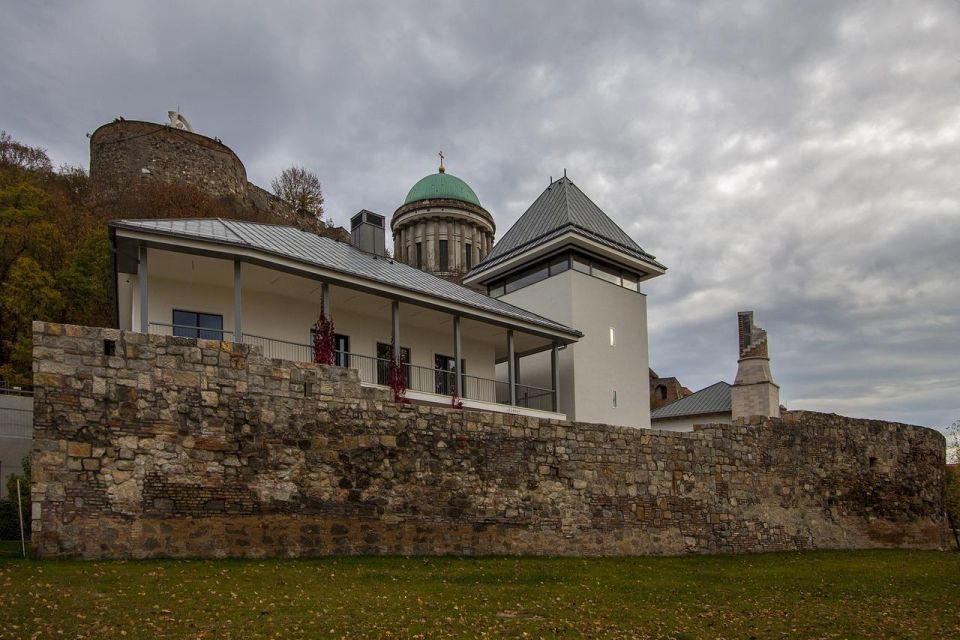 Danube Bend: Private 8-Hour Full Board Tour from Budapest - Quick hits you’ll feel in this tour