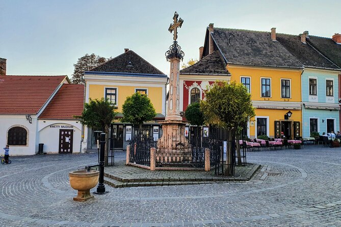 Danube Bend Tour by van - Szentendre’s artists’ village streets: Serbian roots, crafts, and an easy rhythm