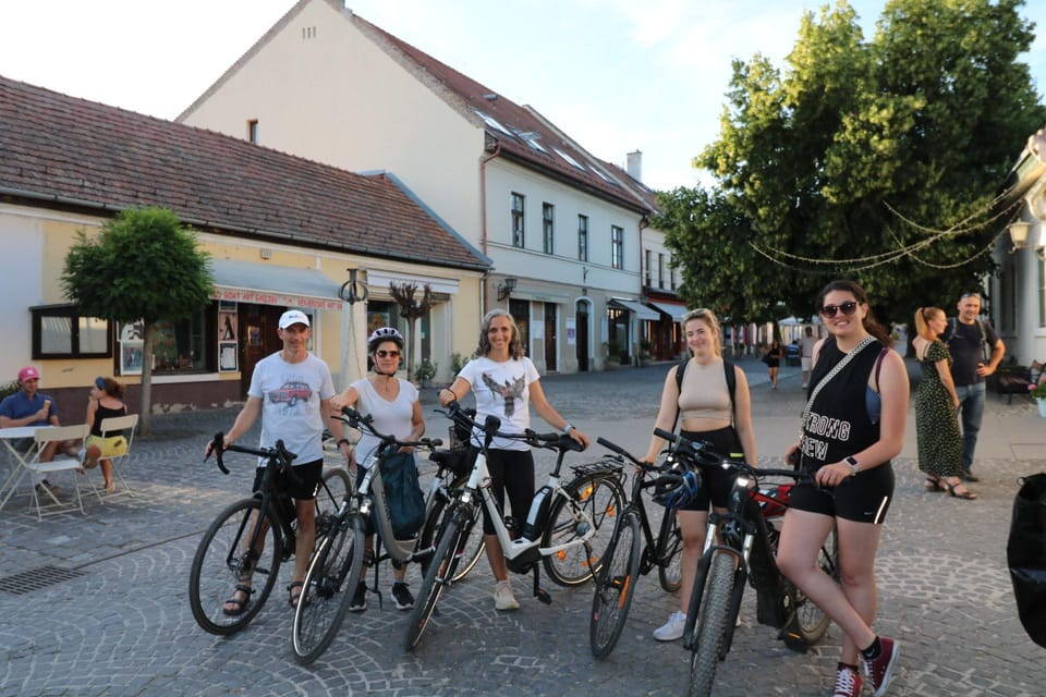 E-Bike Tour to Szentedre - Hungarian Parliament Building Stop: The Photo Stop That Actually Helps