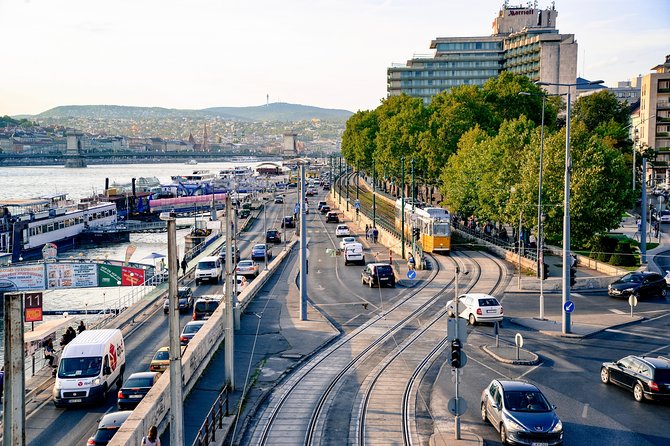Explore Budapest from the Local's Perspective - Public Transportation Tour - Andrássy Avenue and Heroes’ Square: grand boulevards, fast context