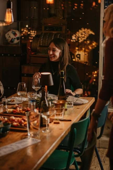 Food and Wine Tasting in Budapest by the Basilica - Key highlights you’ll care about