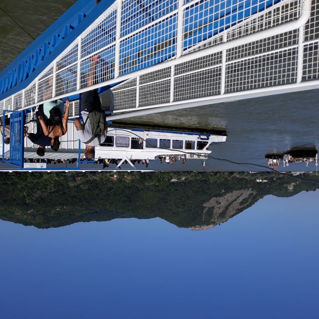 From Budapest: Danube Bend & Szentendre Tour with Lunch - The return to Budapest: boat cruise days vs bus days