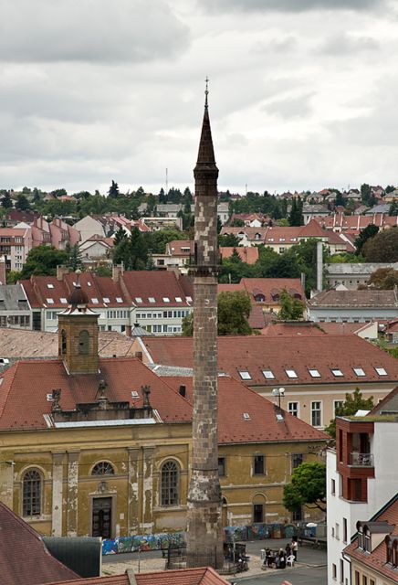 From Budapest: Guided Tour of Eger with Wine Tasting - Cathedral and Lyceum Area: Big Cultural Names, Plus Optional Indoor Time