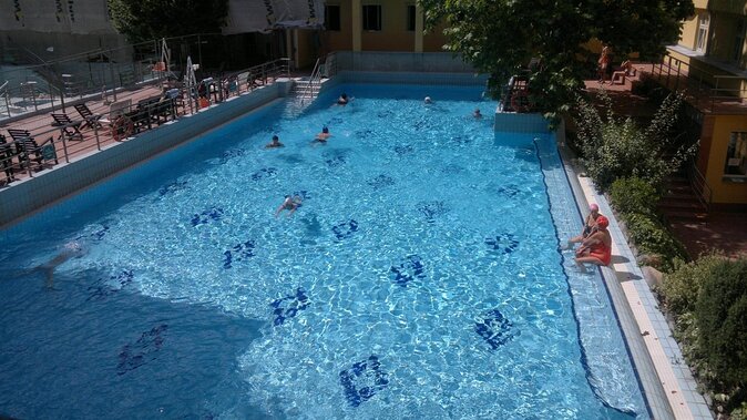 Full-Day Admission to Budapest Lukacs Thermal Bath - Why Lukács Thermal Bath Works as a Full-Day Plan