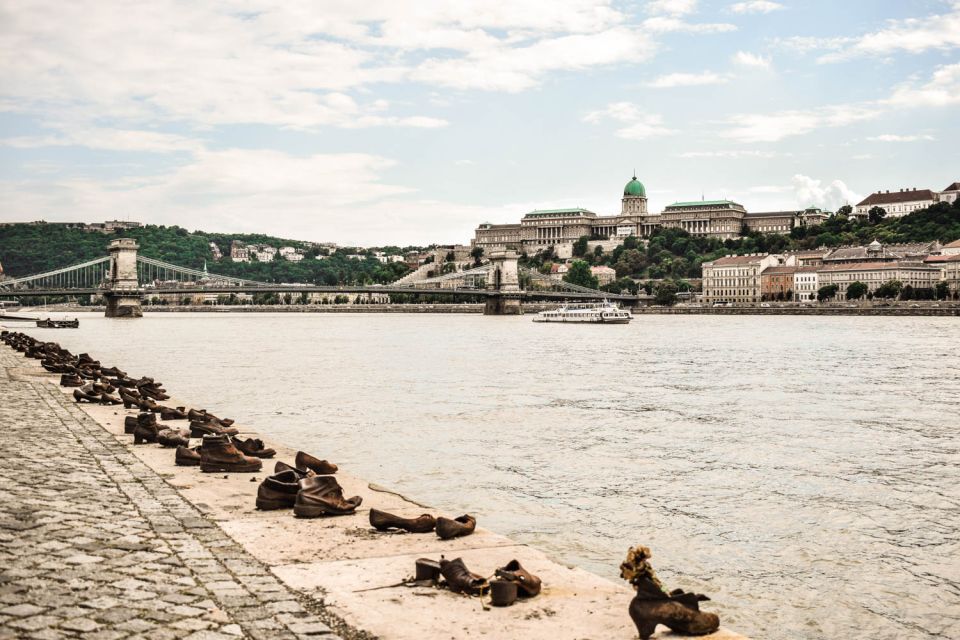 Full Day Budapest City Tour with Lunch, Wine & Dessert - Meeting at the Opera House: Starting With the Right Orientation