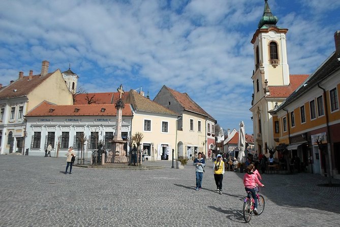 Godollo Sisi Castle and Szentendre Full-Day Private Tour from Budapest - Timing and Total Flow: How to Avoid a One-Day Trip Fatigue Spiral