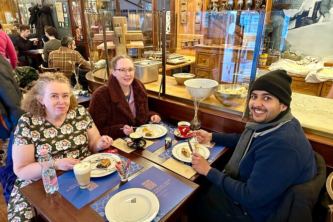 Guilty pleasures - A Budapest Dessert & Coffee House Tour - Chimney cake: the visual payoff and the reason it’s hard to forget