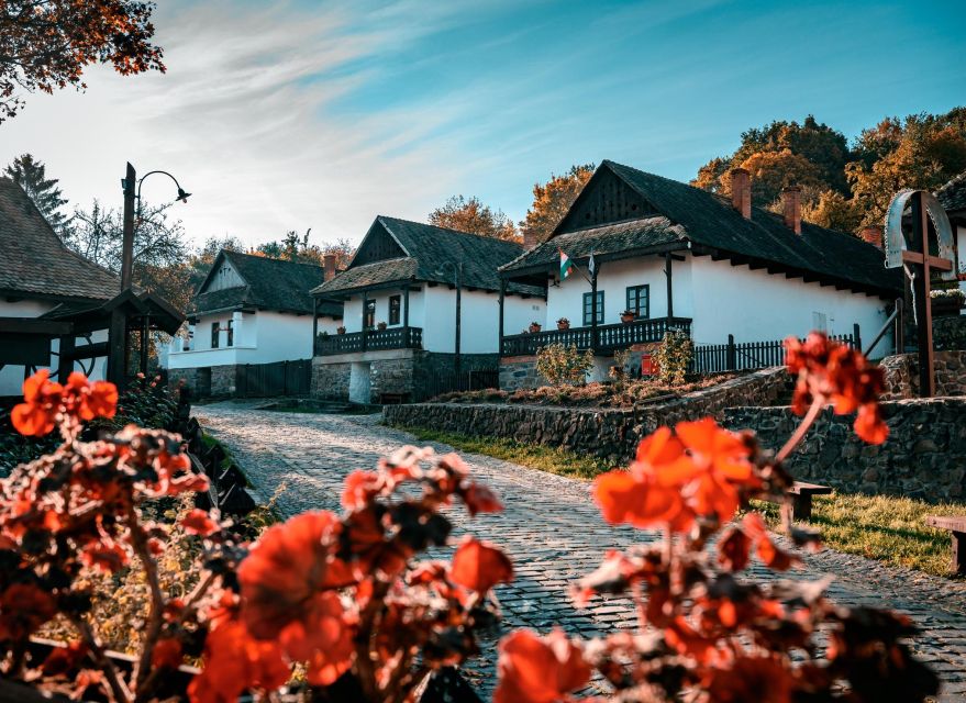 Hollókő Ethnographic Village: Day Tour from Budapest - Key things I’d plan around at Hollókő