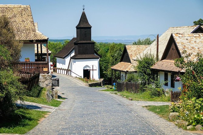 HOLLÓKŐ UNESCO World Heritage site + Eger Castle Private guided tour - Door-to-Door Transportation from Budapest: When a 7-Hour Day Feels Right