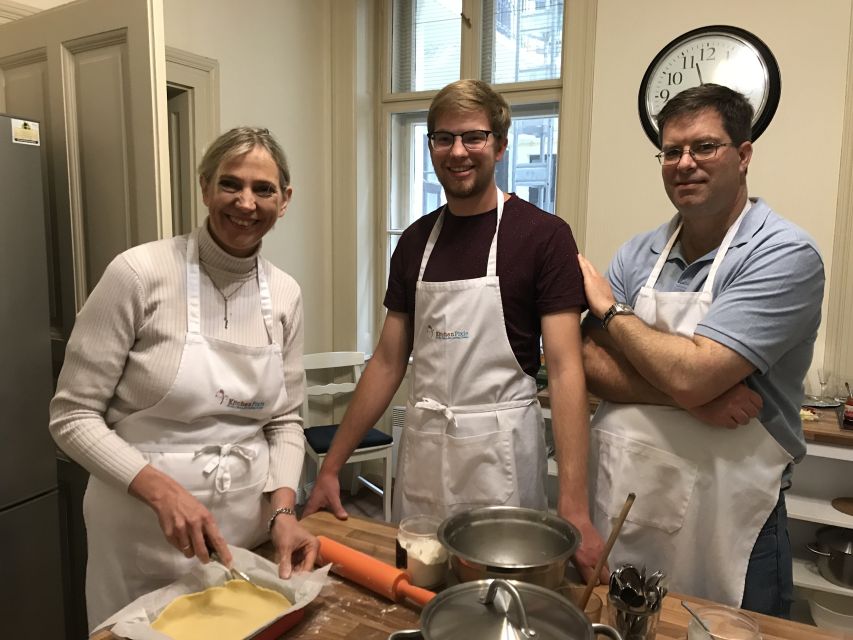 Hungarian Premium Cooking Class with 4-course meal - Why a Budapest apartment kitchen beats a big food tour